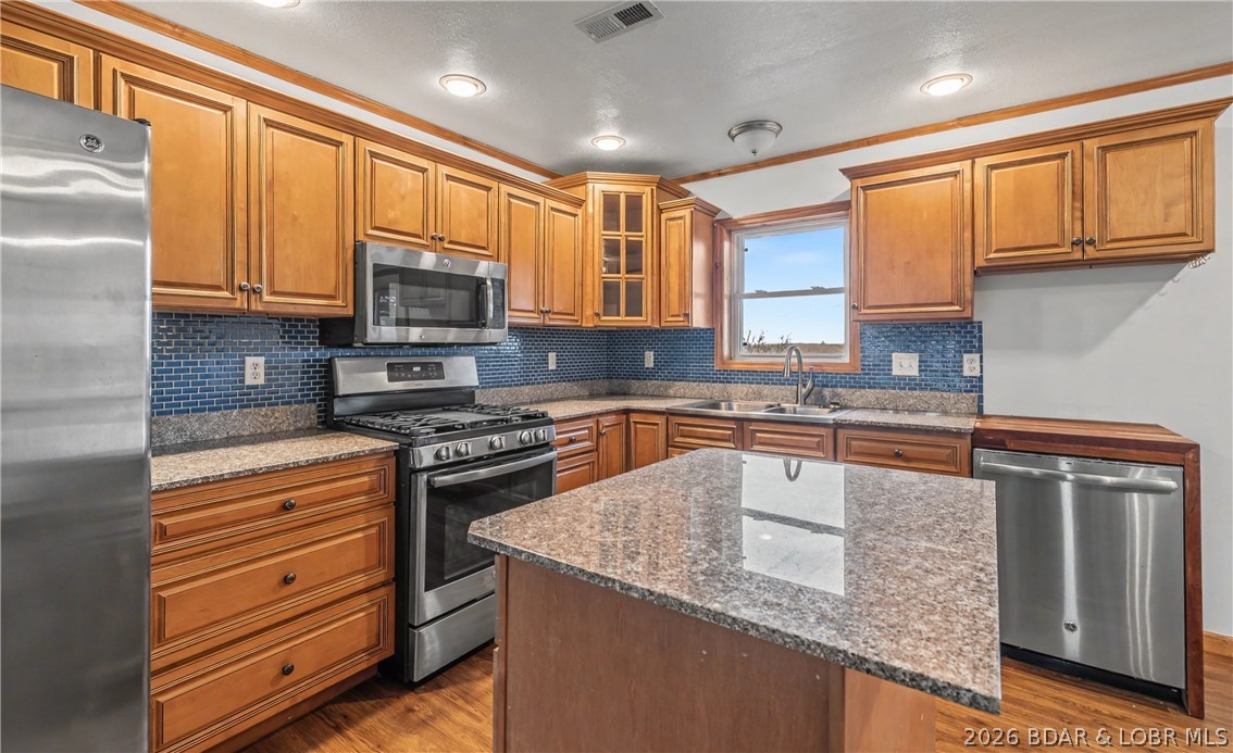 Johnsons Bay - Residential