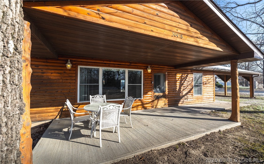 Johnsons Bay - Residential