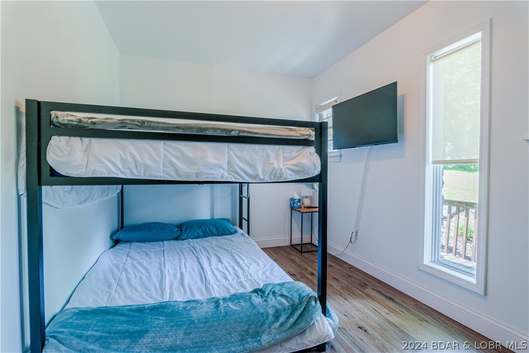 Camdenton, Missouri 65020, United States, 2 Bedrooms Bedrooms, ,2 BathroomsBathrooms,Residential,Contingent,53715