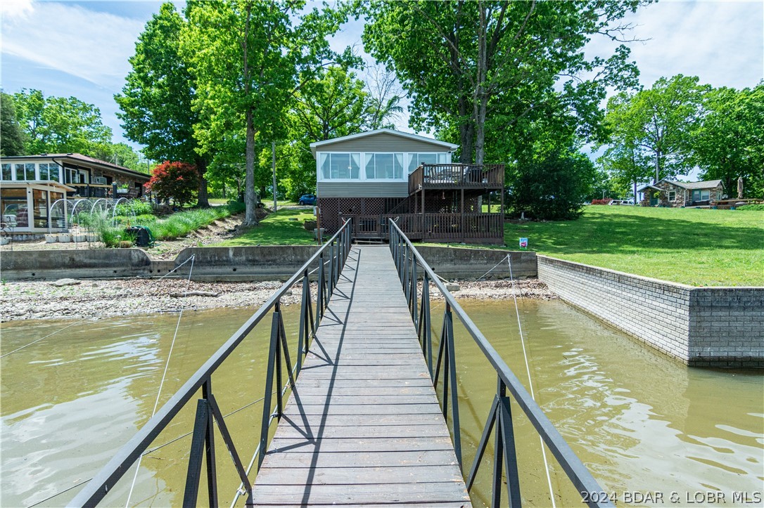 Camdenton, Missouri 65020, United States, 2 Bedrooms Bedrooms, ,2 BathroomsBathrooms,Residential,Contingent,53715