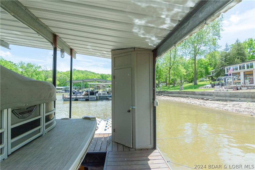 Camdenton, Missouri 65020, United States, 2 Bedrooms Bedrooms, ,2 BathroomsBathrooms,Residential,Contingent,53715