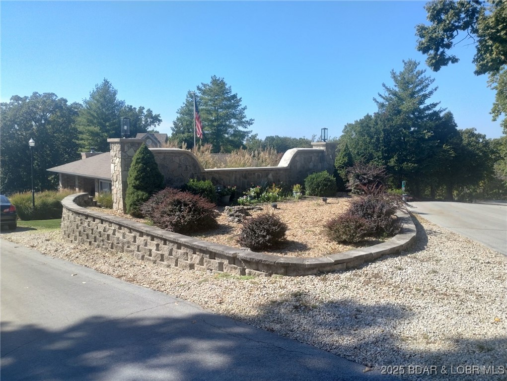 Beacon Pointe - Land