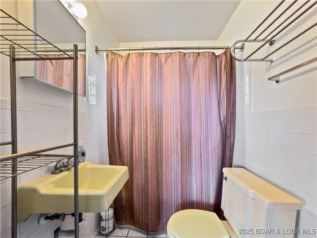 Bass Point - Residential