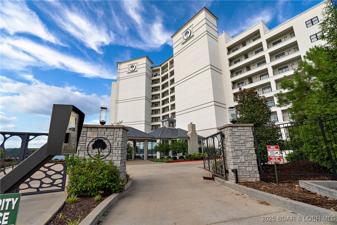 Sunrise Beach, Missouri 65079, United States, 4 Bedrooms Bedrooms, ,5 BathroomsBathrooms,Residential,Active,164626