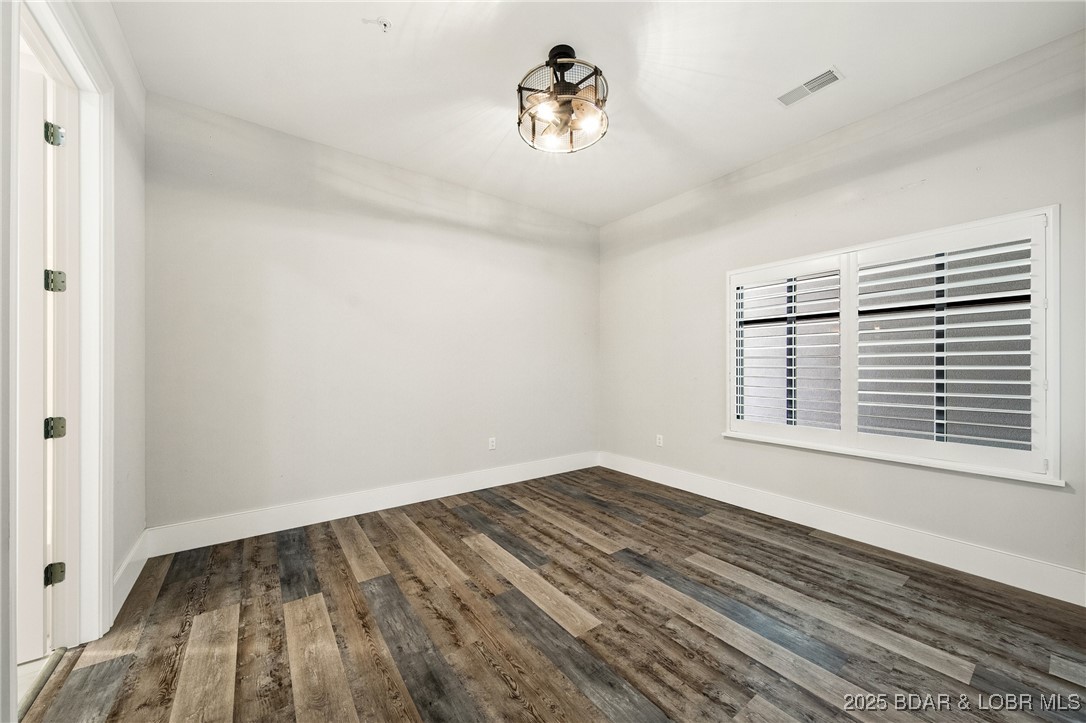 Sunrise Beach, Missouri 65079, United States, 4 Bedrooms Bedrooms, ,5 BathroomsBathrooms,Residential,Active,164626