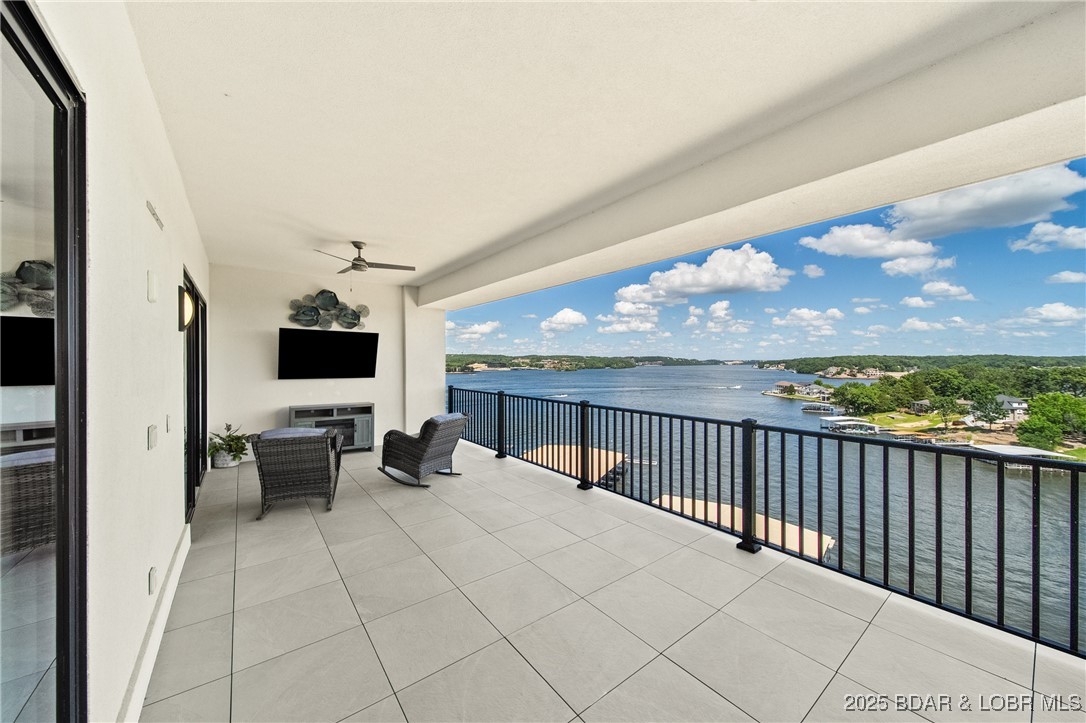 Sunrise Beach, Missouri 65079, United States, 4 Bedrooms Bedrooms, ,5 BathroomsBathrooms,Residential,Active,164626