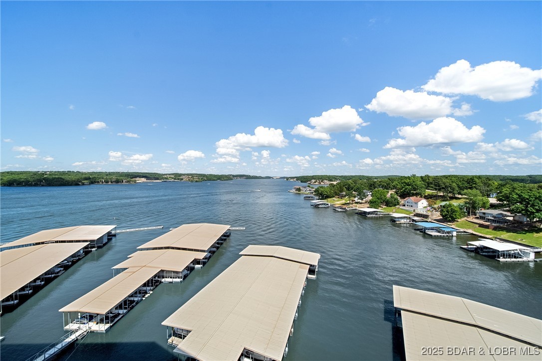 Sunrise Beach, Missouri 65079, United States, 4 Bedrooms Bedrooms, ,5 BathroomsBathrooms,Residential,Active,164626