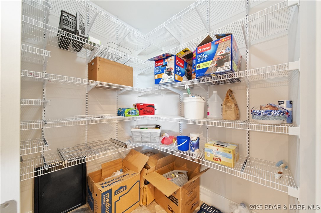 Sunrise Beach, Missouri 65079, United States, 4 Bedrooms Bedrooms, ,5 BathroomsBathrooms,Residential,Active,164626