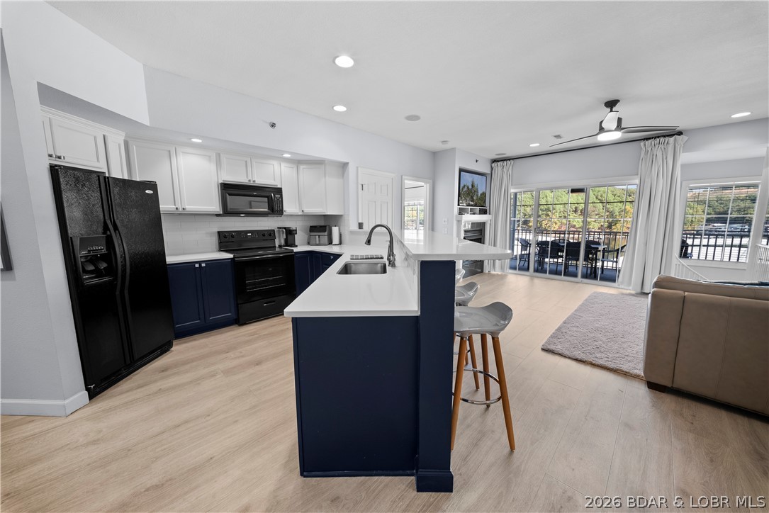 Lighthouse Pointe Condominium - Residential