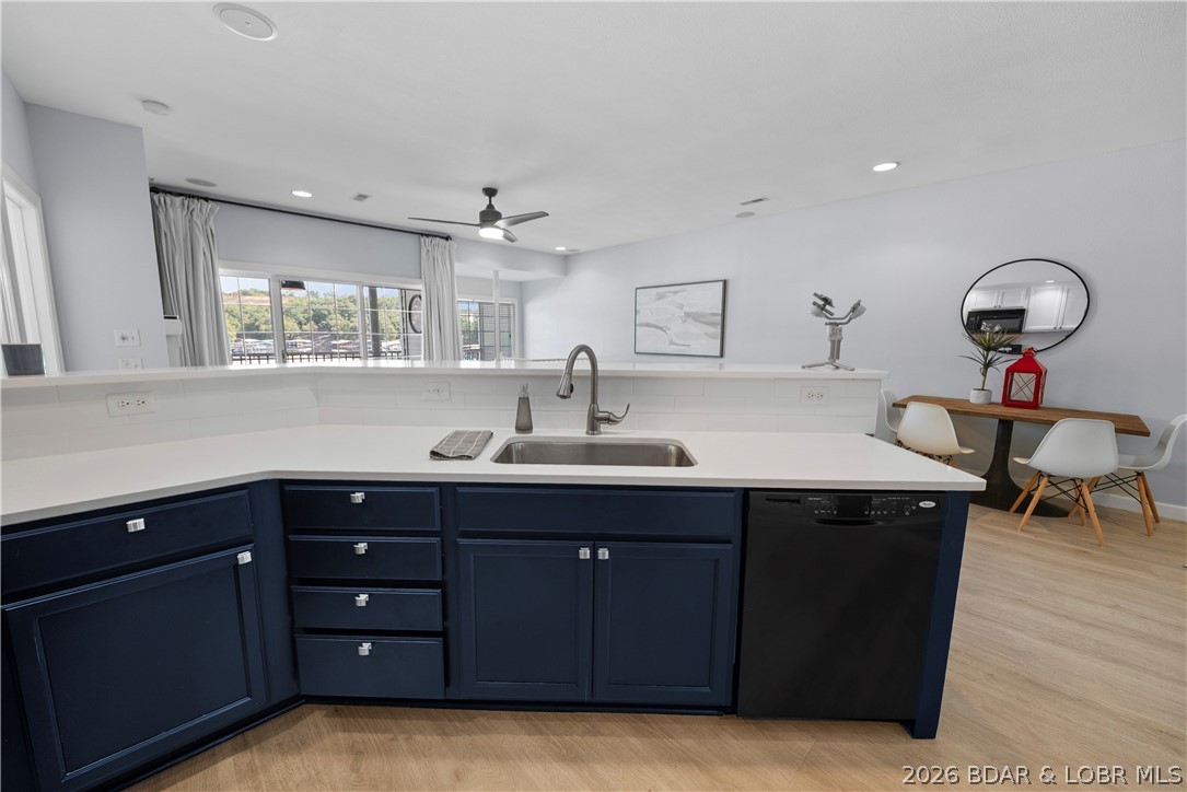 Lighthouse Pointe Condominium - Residential