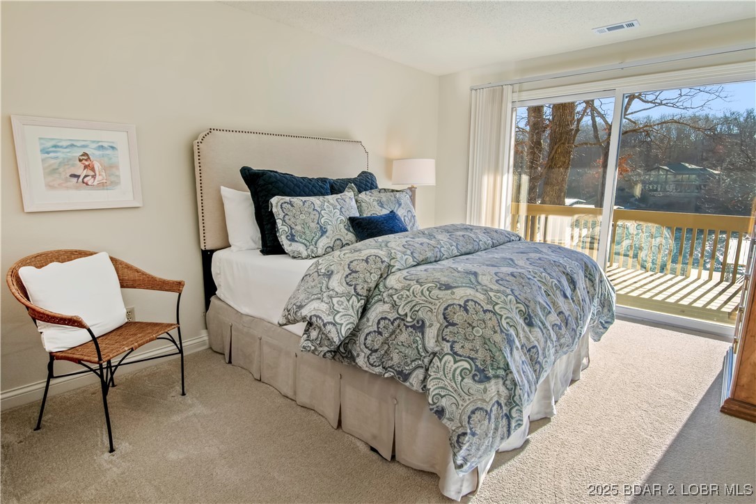 Four Seasons, Missouri 65049, United States, 4 Bedrooms Bedrooms, ,4 BathroomsBathrooms,Residential,Contingent,83768