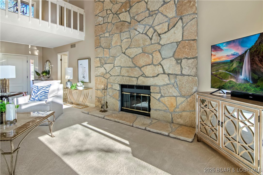 Four Seasons, Missouri 65049, United States, 4 Bedrooms Bedrooms, ,4 BathroomsBathrooms,Residential,Contingent,83768