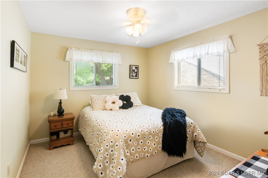 Lake Ozark, Missouri 65049, United States, 3 Bedrooms Bedrooms, ,2 BathroomsBathrooms,Residential,Contingent,43744