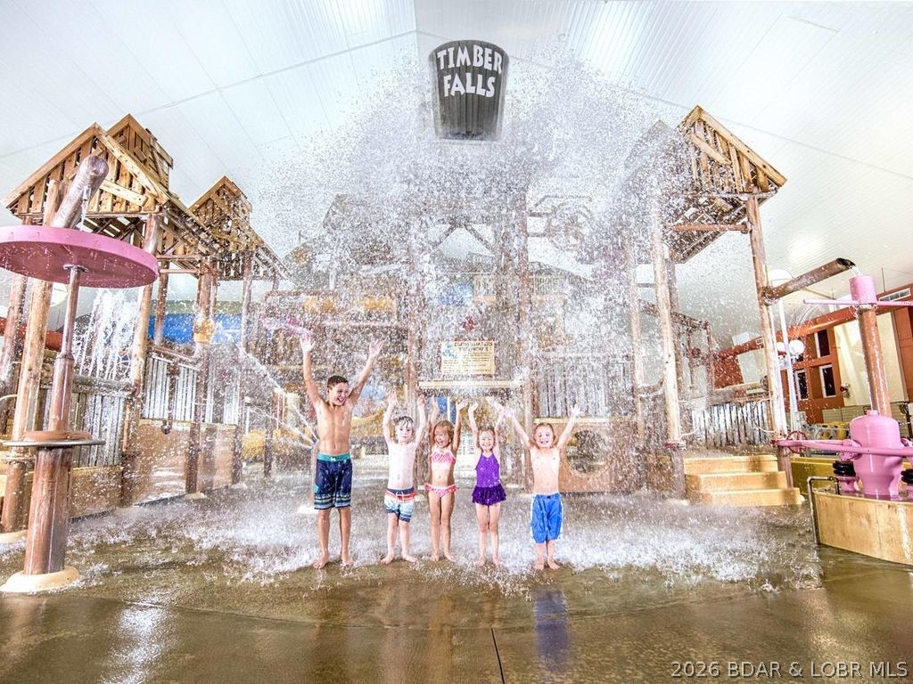 Tan-Tar-A Estates - Residential