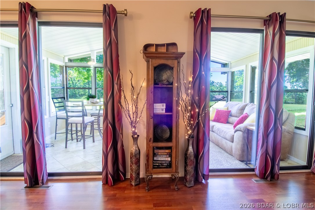 Tan-Tar-A Estates - Residential