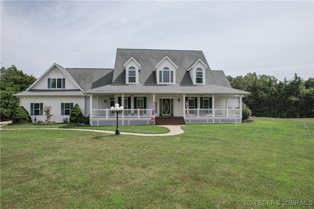 Kaiser, Missouri 65047, United States, 5 Bedrooms Bedrooms, ,4 BathroomsBathrooms,Residential,Contingent,45040