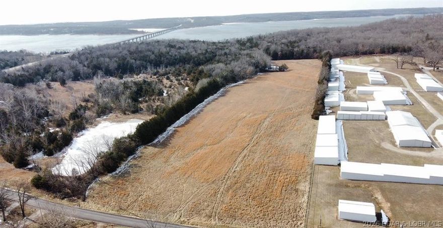 What a great piece of ground! 
Close to town, paved road, borders corps!!
Options are endless. You could build a home or use if for and investment and build storage sheds or campground! 
Call before it's gone!