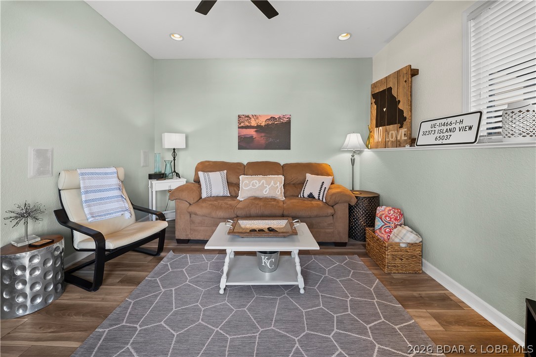 Island View Acres - Residential