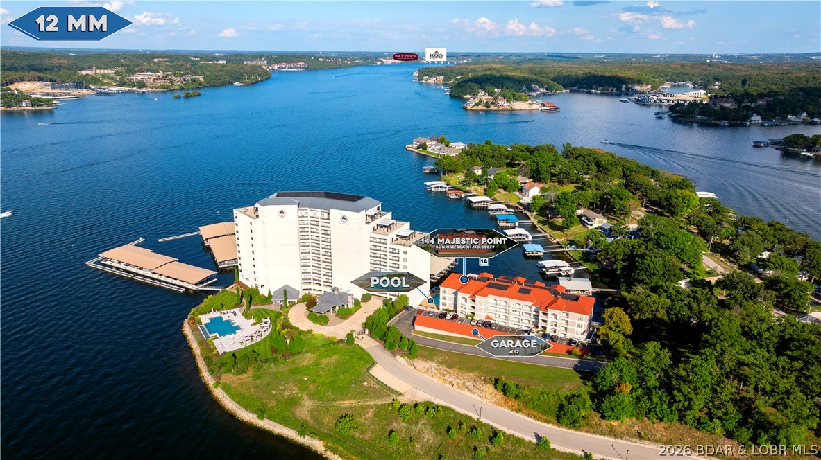 Majestic Pointe Condominium - Residential