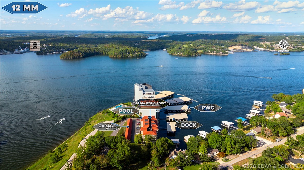 Majestic Pointe Condominium - Residential