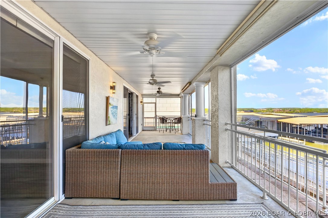 Majestic Pointe Condominium - Residential