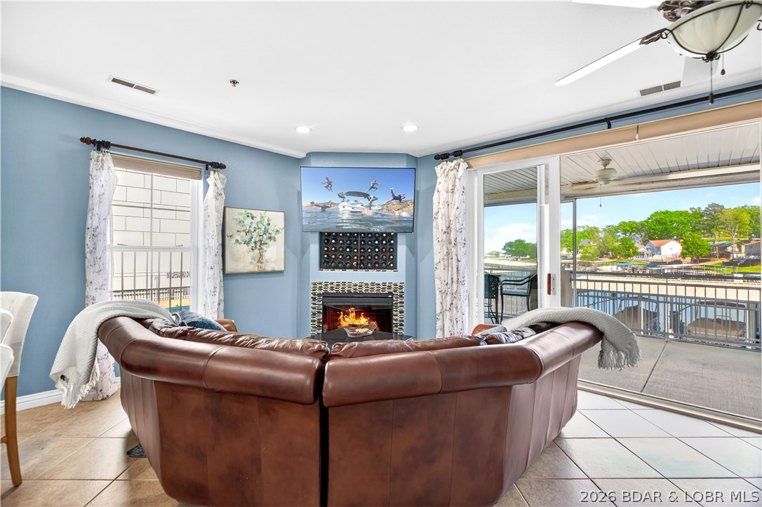 Majestic Pointe Condominium - Residential
