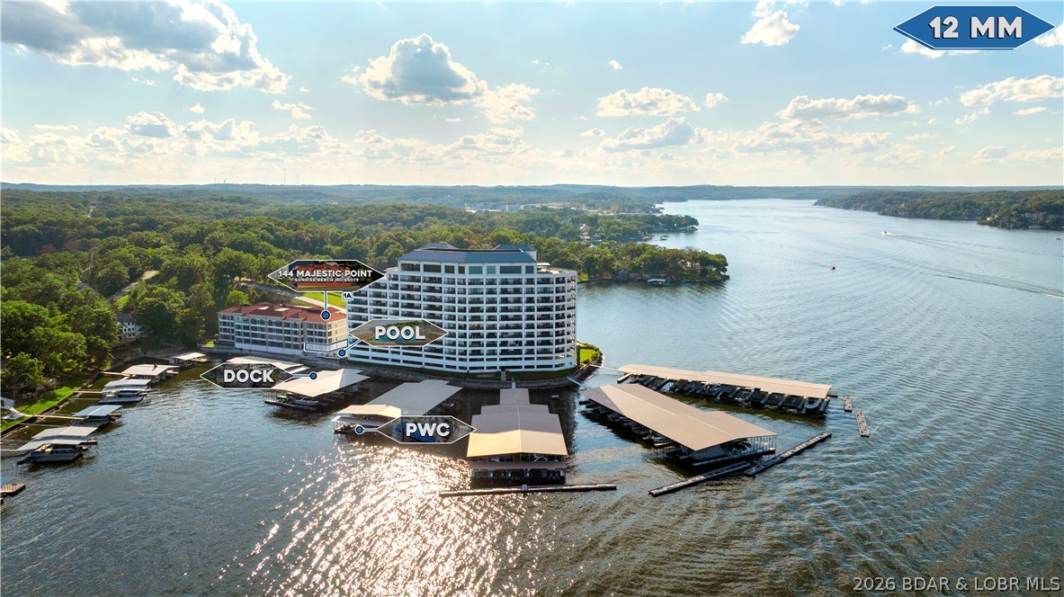 Majestic Pointe Condominium - Residential