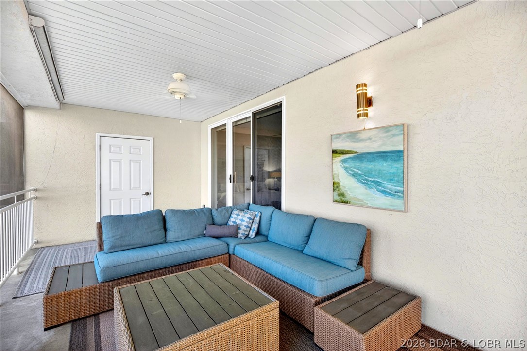 Majestic Pointe Condominium - Residential