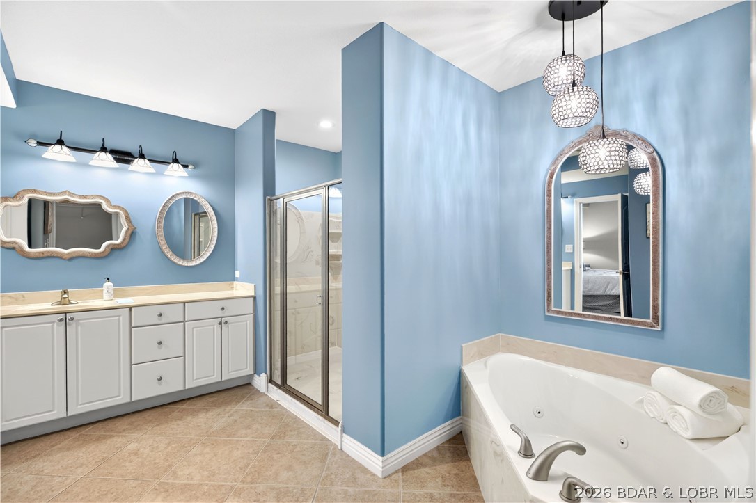 Majestic Pointe Condominium - Residential