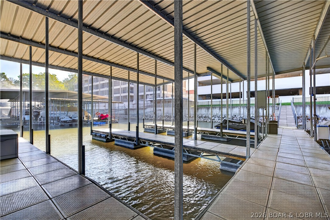 Majestic Pointe Condominium - Residential