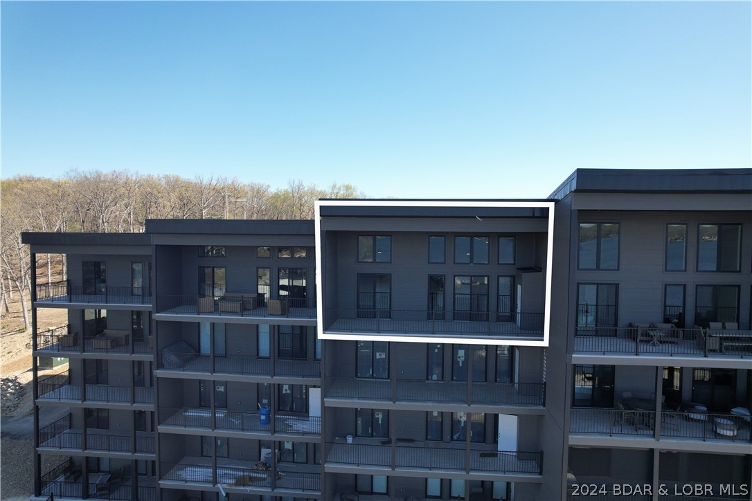 Lake Ozark, Missouri 65049, United States, 3 Bedrooms Bedrooms, ,3 BathroomsBathrooms,Residential,Contingent,60182