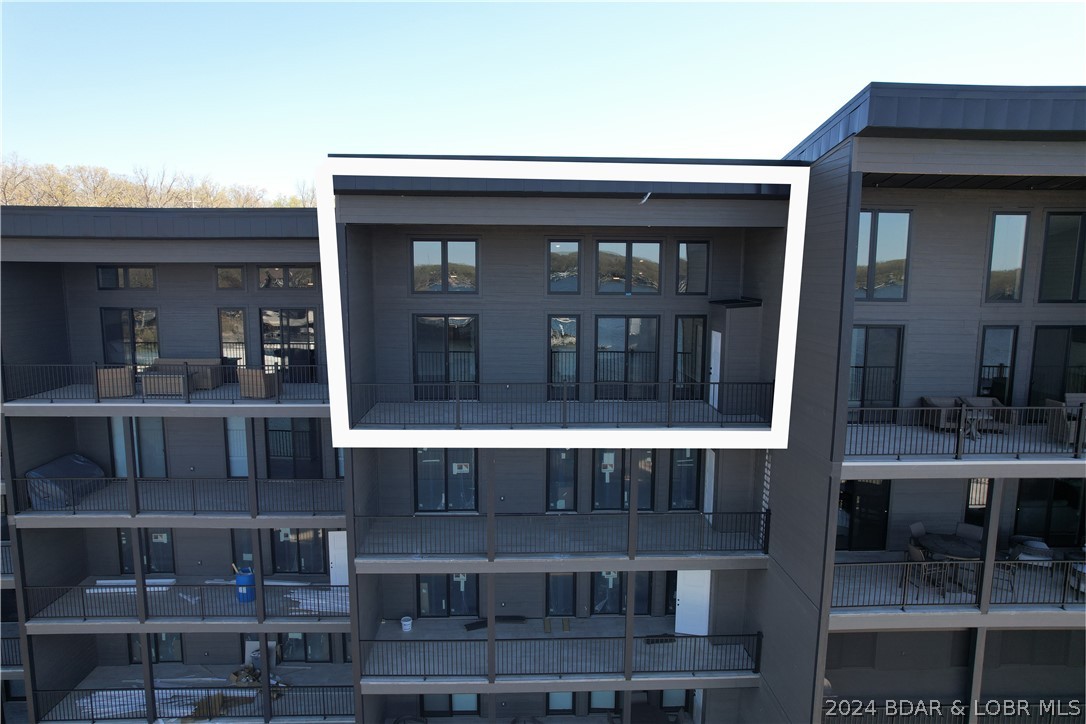 Lake Ozark, Missouri 65049, United States, 3 Bedrooms Bedrooms, ,3 BathroomsBathrooms,Residential,Contingent,60182