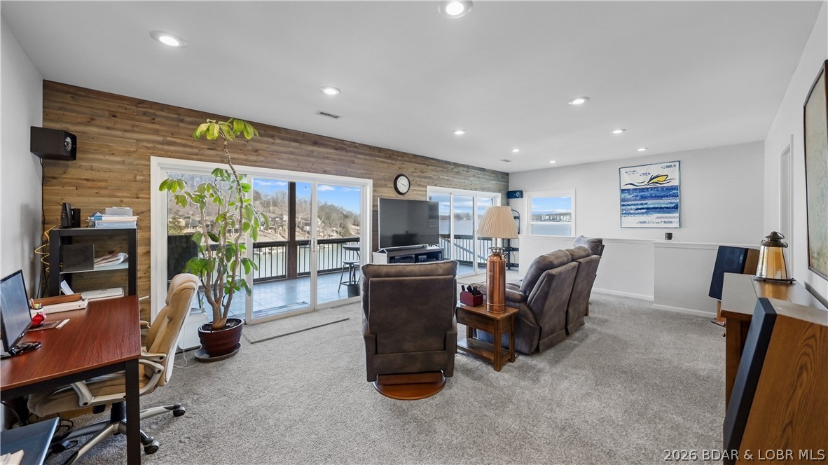 Oak Harbour Estates - Residential