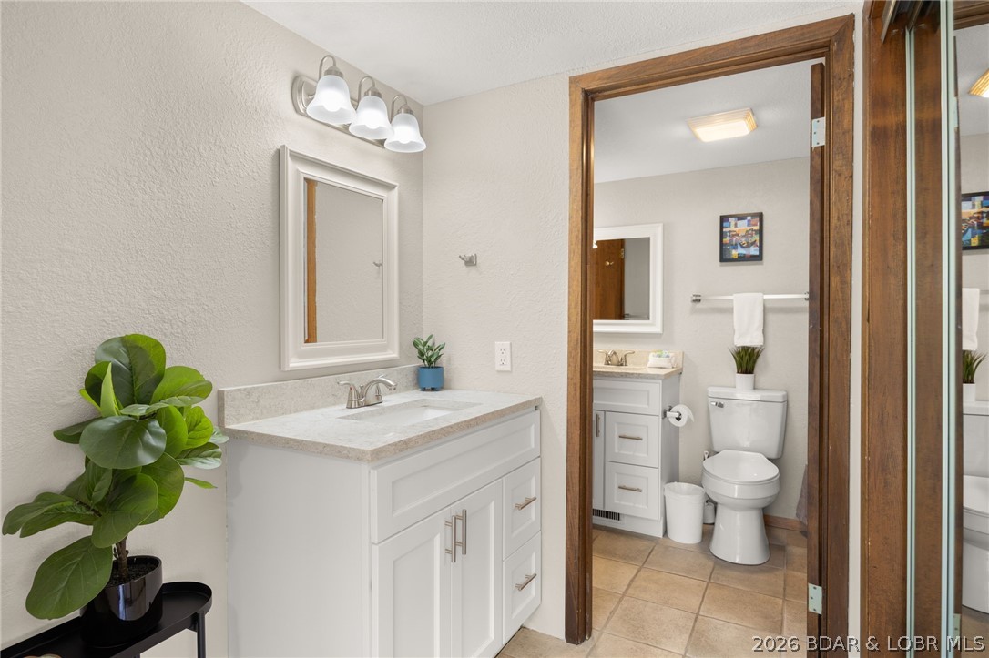 Hogan Woods Condominiums - Residential