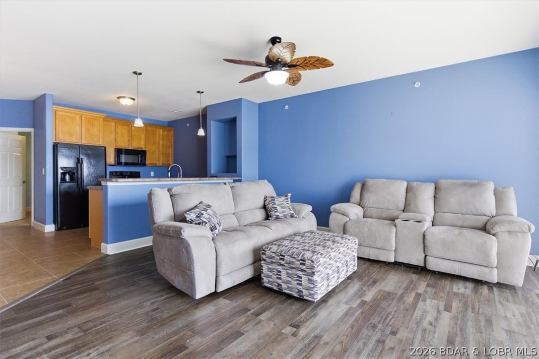 Isla Del Sol - Residential