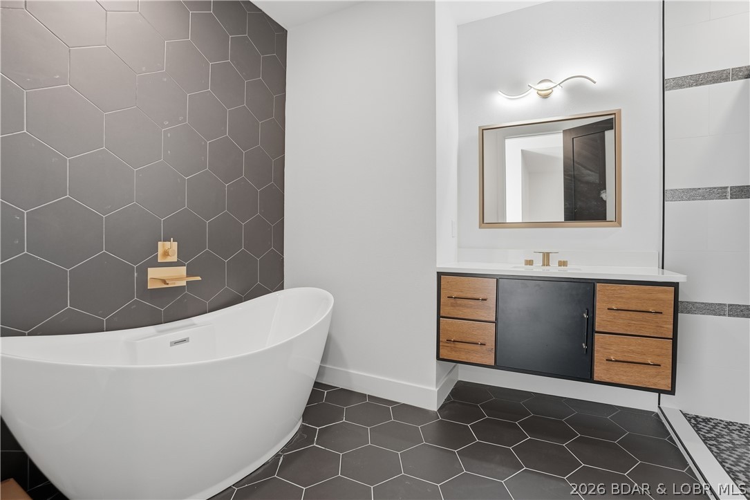 Eagles Cove - Residential