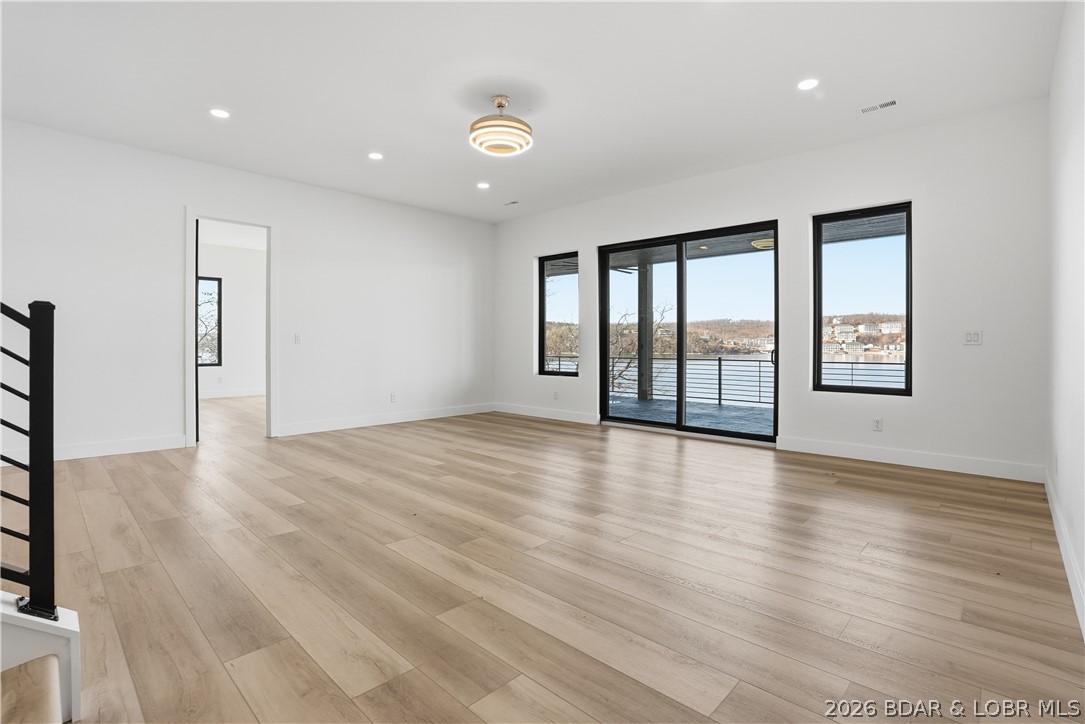 Eagles Cove - Residential