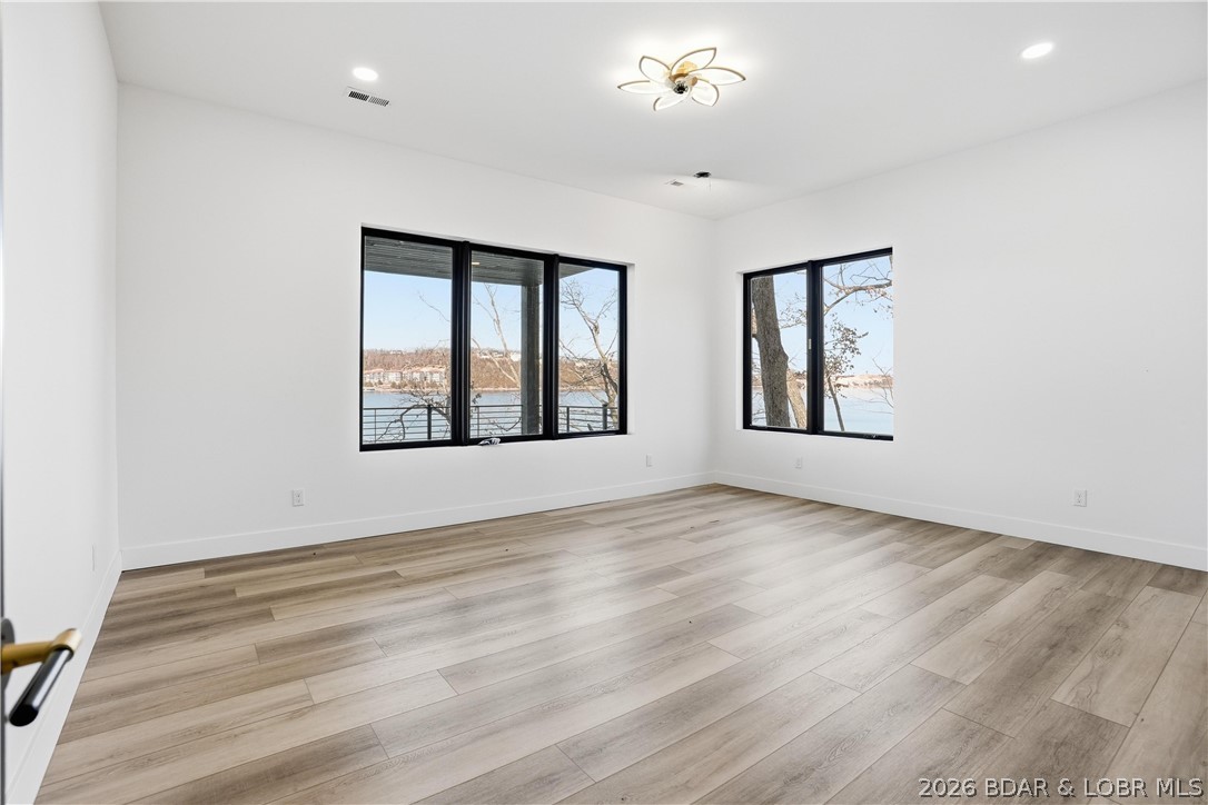 Eagles Cove - Residential