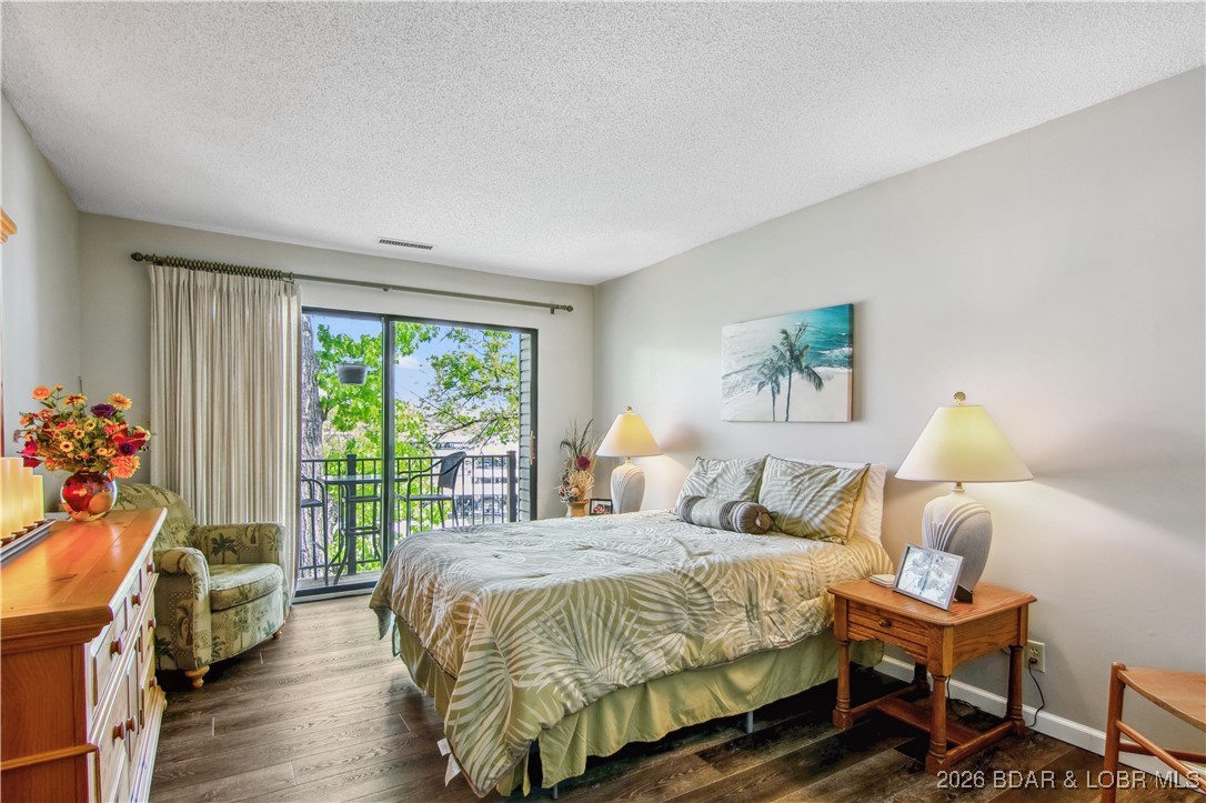 Waters Edge Condominium - Residential