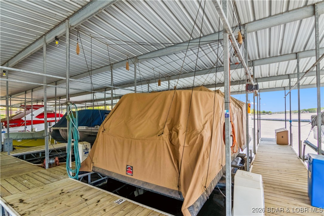 Waters Edge Condominium - Residential