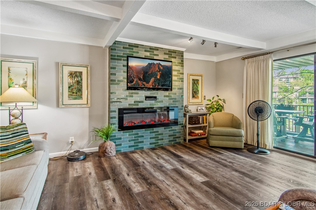 Waters Edge Condominium - Residential