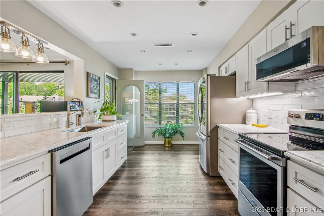 Waters Edge Condominium - Residential