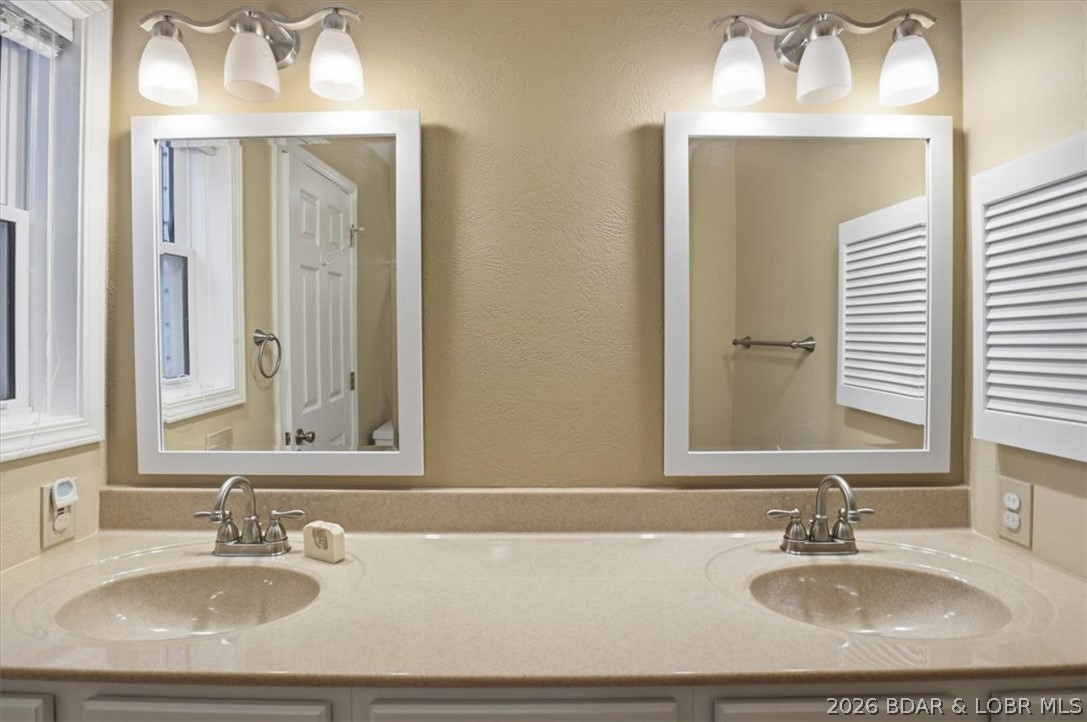 Shores Of Camelot Condominiums - Residential