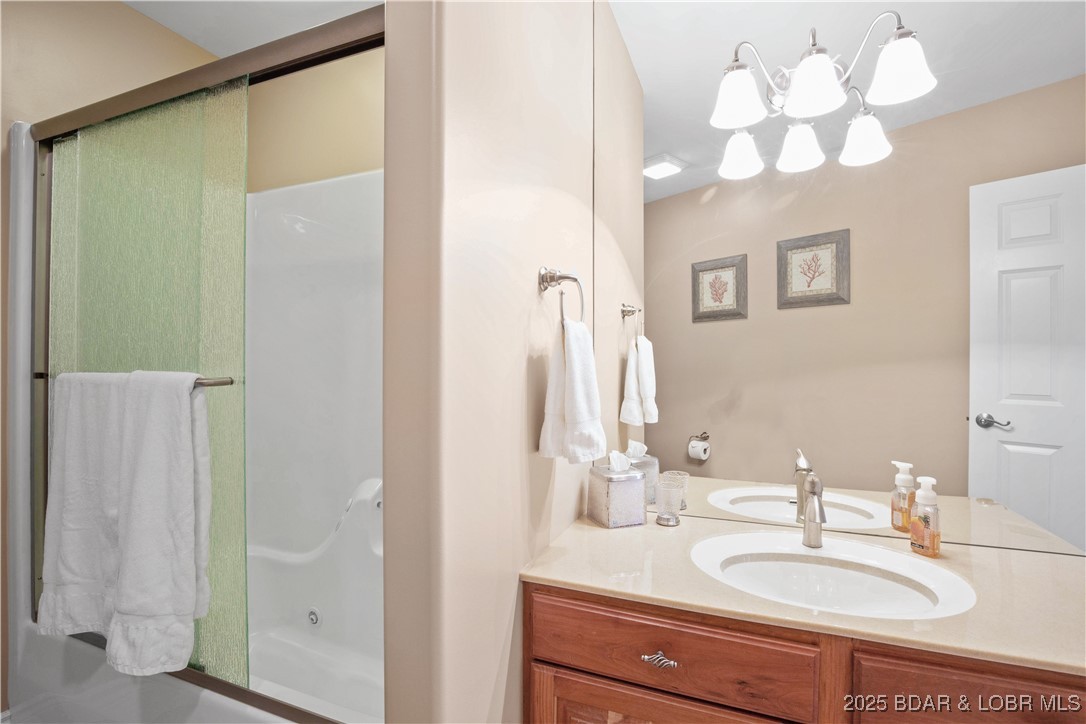 The Towers at Parkview Bay - Residential