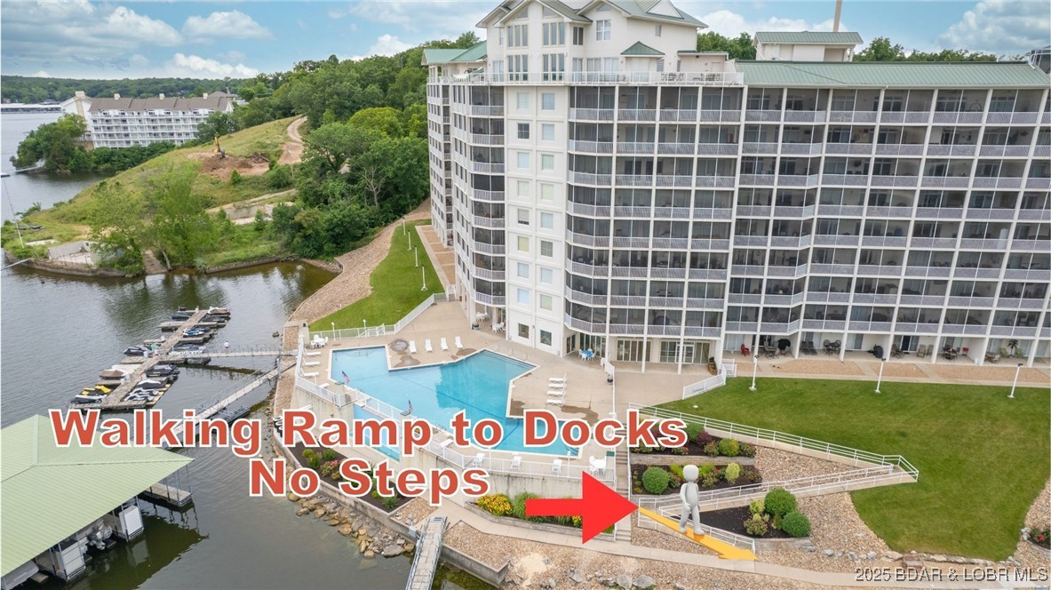 The Towers at Parkview Bay - Residential