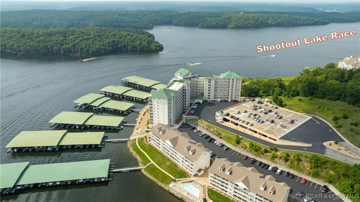 The Towers at Parkview Bay - Residential