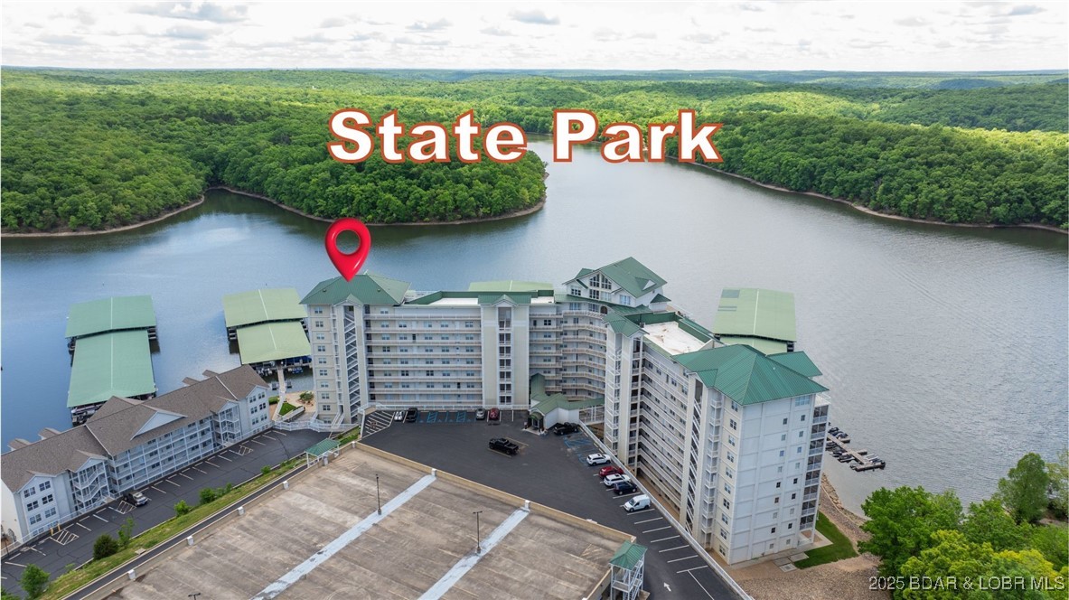 The Towers at Parkview Bay - Residential