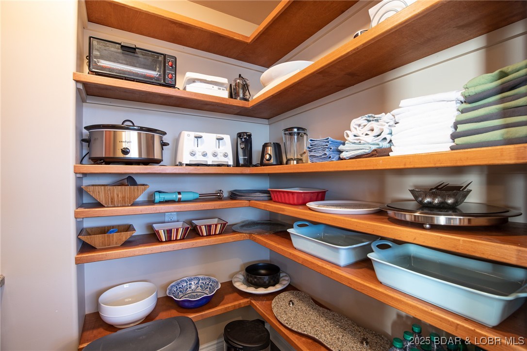 The Towers at Parkview Bay - Residential