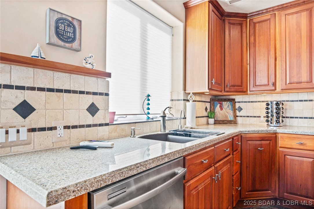 The Towers at Parkview Bay - Residential