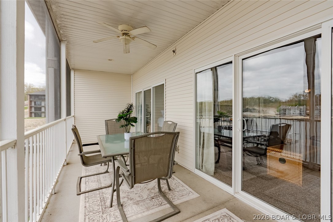 Robins at the Waters Edge Condominium - Residential